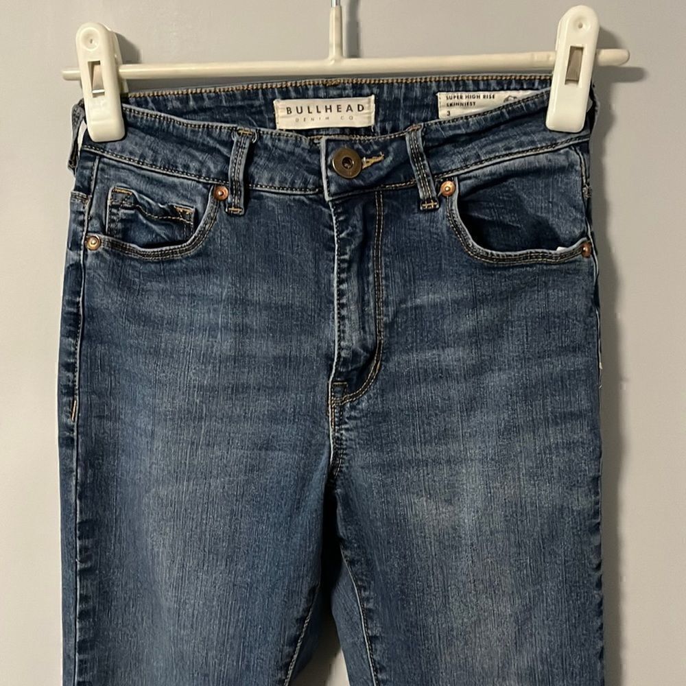 Womens’ Bullhead Denim Co. Skinny Ripped Jeans Size 3